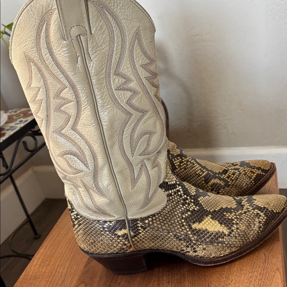 Justin Vintage Python boots - Picture 2 of 7